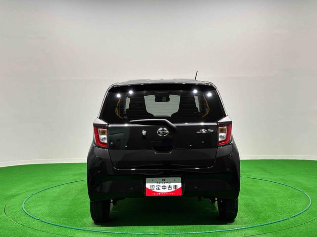 ミライースX SAIII バックモニター対応 電動格納ドアミラーLEDヘッドランプ セキュリティアラーム コーナーセンサー 14インチフルホイールキャップ キーレスエントリー 電動格納式ドアミラー ショツピングフック マニュアルエアコン(広島県)の中古車