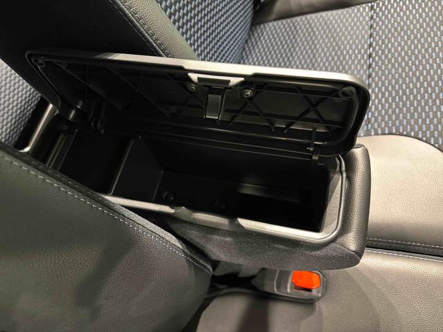 タントカスタムＲＳ　保証継承あり　　点検整備後納車ＬＥＤオートライト　パワースライドドアウェルカムオープン機能　オート電動格納式ドアミラー　助手席ロングスライド　助手席イージークローザー　アルミホイール　キーフリーシステム（広島県）の中古車