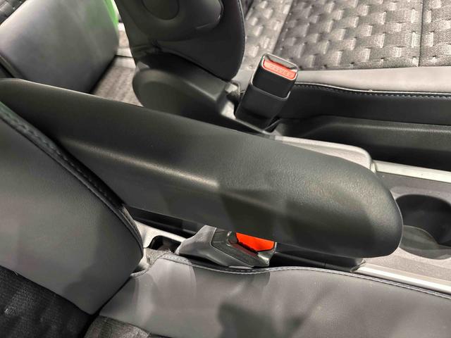 ヴォクシーハイブリッドS−Z 車検整備納車・保証継承ありナビ・ドラレコ・ETC・ブラインドスポットモニター・7人乗り・両側電動スライドドア・全方位カメラ・オートライト・キーフリー・電動バックドア・ホールドシステム・パーキングブレーキボタン・エアバッグ(広島県)の中古車