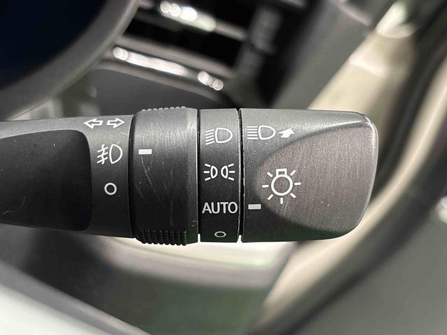 ムーヴカスタム　ＸリミテッドII　ＳＡIII　パノラマモニター付きナビ　ＥＴＣ　運転席シートヒーター　アルミホイール　オートライト　プッシュボタンスタート　セキュリティアラーム　キーフリーシステム　オート電動格納式ドアミラー　シートリフター（広島県）の中古車