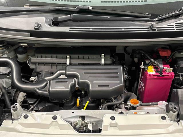 ムーヴカスタム　ＸリミテッドII　ＳＡIII　パノラマモニター付きナビ　ＥＴＣ　運転席シートヒーター　アルミホイール　オートライト　プッシュボタンスタート　セキュリティアラーム　キーフリーシステム　オート電動格納式ドアミラー　シートリフター（広島県）の中古車