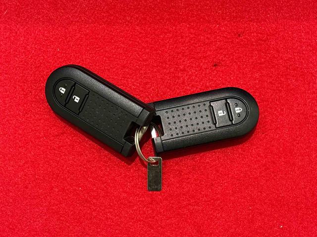 ムーヴカスタム　ＸリミテッドII　ＳＡIII　パノラマモニター付きナビ　ＥＴＣ　運転席シートヒーター　アルミホイール　オートライト　プッシュボタンスタート　セキュリティアラーム　キーフリーシステム　オート電動格納式ドアミラー　シートリフター（広島県）の中古車