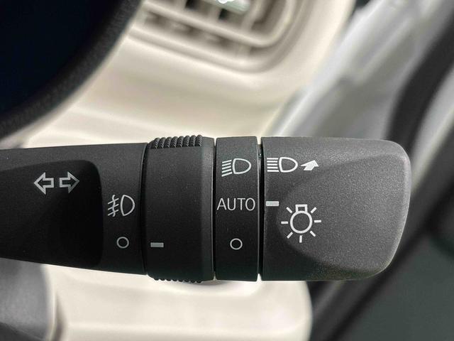 ムーヴキャンバスストライプスG バックモニター対応カメラ シートヒーターLEDオートライト・フォグランプ 電動パーキングブレーキ プッシュボタンスタート セキュリティアラーム バックカメラ 両側パワースライドドアウエルカムオープン機能 オート電動格納式ドアミラー(広島県)の中古車