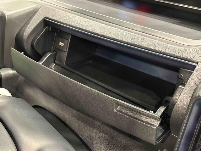 タントカスタムRS 両側電動スライドドア バックカメラ ターボ車オートライト オートハイビーム LEDヘッドライト LEDフォグランプ プッシュボタンスタート オーディオレス オートホールド機能付き電動パーキングブレーキ 前席シートヒーター SRSサイドエアバッグ(広島県)の中古車