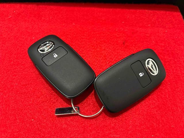 タフトGターボ ダーククロムベンチャー バックモニター対応スカイフィールトップ クロムパック メッキパック シルバーアンダーガーニッシュ インテリアアクセント LEDオートハイビーム&フォグランプ 電動パーキングブレーキ バックカメラ アルミホイール(広島県)の中古車