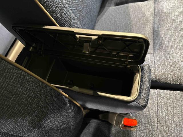 ムーヴキャンバスセオリーGナビ バックカメラ LEDオートライト・フォグランプ 電動パーキングブレーキ プッシュボタンスタート セキュリティアラーム バックカメラ 両側パワースライドドア オート電動格納式ドアミラー(広島県)の中古車