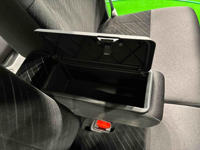 タントカスタムRS SAIIICDオーディオ オートライト オートエアコン パワースライドドア 電動格納式ドアミラー プッシュスタート アイドリングストップキーフリーシステム(広島県)の中古車