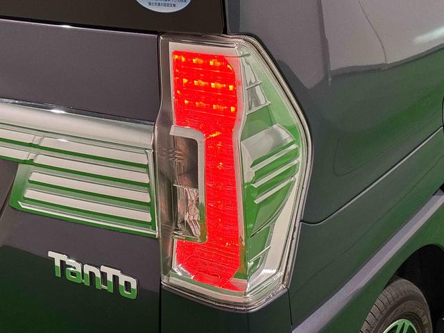 タントカスタムRS SAIIICDオーディオ オートライト オートエアコン パワースライドドア 電動格納式ドアミラー プッシュスタート アイドリングストップキーフリーシステム(広島県)の中古車