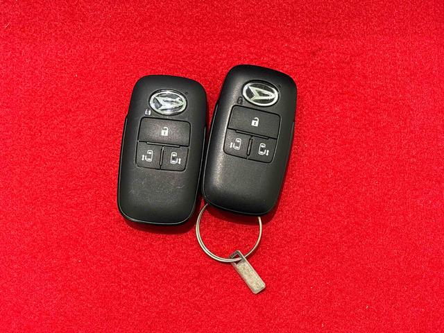タントカスタムＲＳ　バックモニター対応　電動パーキングブレーキＬＥＤオートライト　パワースライドドアウェルカムオープン機能　オート電動格納式ドアミラー　助手席ロングスライド　助手席イージークローザー　アルミホイール　キーフリーシステム（広島県）の中古車