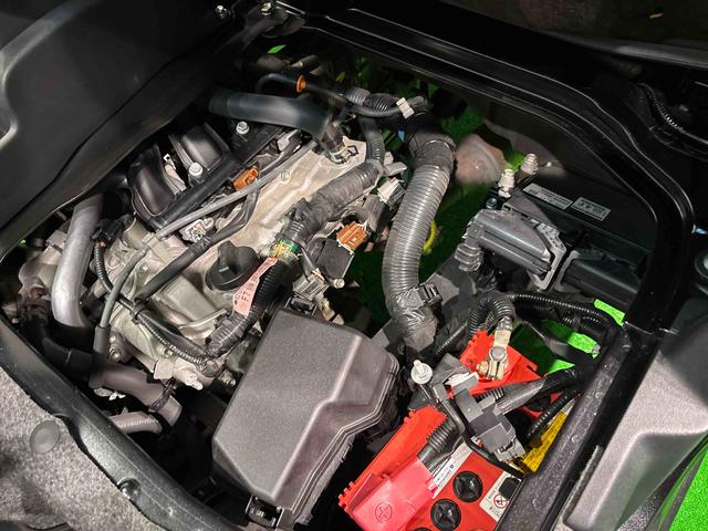 ハイゼットカーゴクルーズSAIII 4WD ナビ ETC 電動格納ミラーキーレスエントリーシステム マニュアルレベリング機能付きハロゲンヘッドランプ LEDフォグランプ オートハイビーム 前席パワーウインドゥ(広島県)の中古車