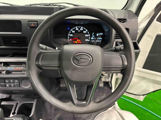 ハイゼットトラックスタンダード　５ＭＴ　４ＷＤ　ＡＭ／ＦＭラジオハロゲンヘッドランプ　トップシェイドガラス　運転席ＳＲＳエアバック　バックソナー　電動式パワーステアリング　ＡＭ／ＦＭラジオ　あゆみ板掛けテールゲート　ＶＳＣ＆ＴＲＣ（広島県）の中古車