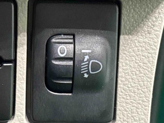 ムーヴXリミテッドII SAIII運転席シートヒーター アルミホイール オートライト プッシュボタンスタート セキュリティアラーム キーフリーシステム オート電動格納式ドアミラー シートリフター(広島県)の中古車