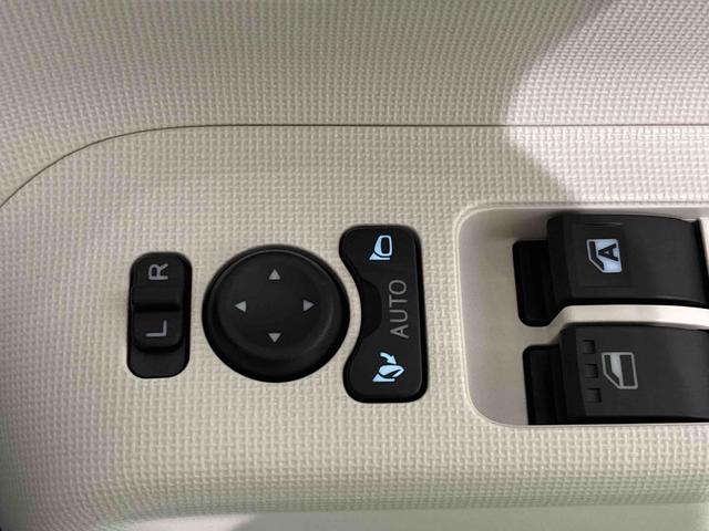 ムーヴキャンバスストライプスG 電動パーキングブレーキ バックカメラLEDオートライト・フォグランプ プッシュボタンスタート セキュリティアラーム 両側パワースライドドアウエルカムオープン機能 オート電動格納式ドアミラー(広島県)の中古車