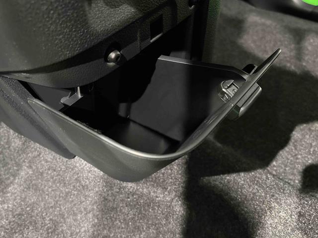 ムーヴキャンバスストライプスG 電動パーキングブレーキ バックカメラLEDオートライト・フォグランプ プッシュボタンスタート セキュリティアラーム 両側パワースライドドアウエルカムオープン機能 オート電動格納式ドアミラー(広島県)の中古車