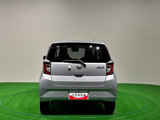 ミライースX SAIIILEDヘッドランプ セキュリティアラーム コーナーセンサー 14インチフルホイールキャップ キーレスエントリー 電動格納式ドアミラー ショツピングフック マニュアルエアコン(広島県)の中古車