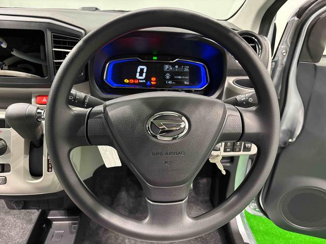ミライースX SAIIILEDヘッドランプ セキュリティアラーム コーナーセンサー 14インチフルホイールキャップ キーレスエントリー 電動格納式ドアミラー ショツピングフック マニュアルエアコン(広島県)の中古車