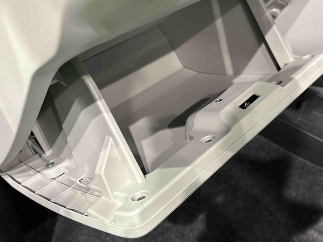 ミライースX SAIIILEDヘッドランプ セキュリティアラーム コーナーセンサー 14インチフルホイールキャップ キーレスエントリー 電動格納式ドアミラー ショツピングフック マニュアルエアコン(広島県)の中古車