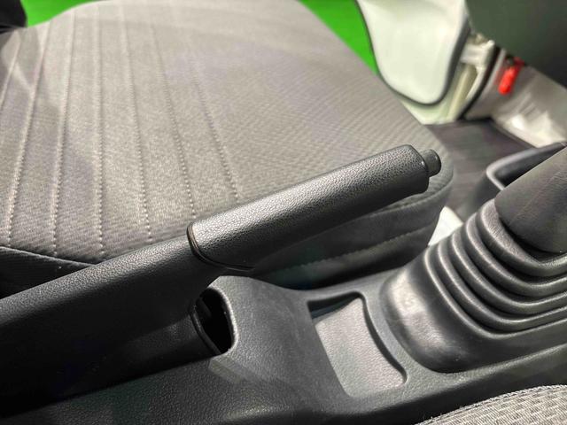 ハイゼットトラックスタンダードSAIIItマニュアルトランスミッション トップシェイドガラス 運転席SRSエアバック 電動式パワーステアリング AM/FMラジオ あゆみ板掛けテールゲート VSC&TRC(広島県)の中古車