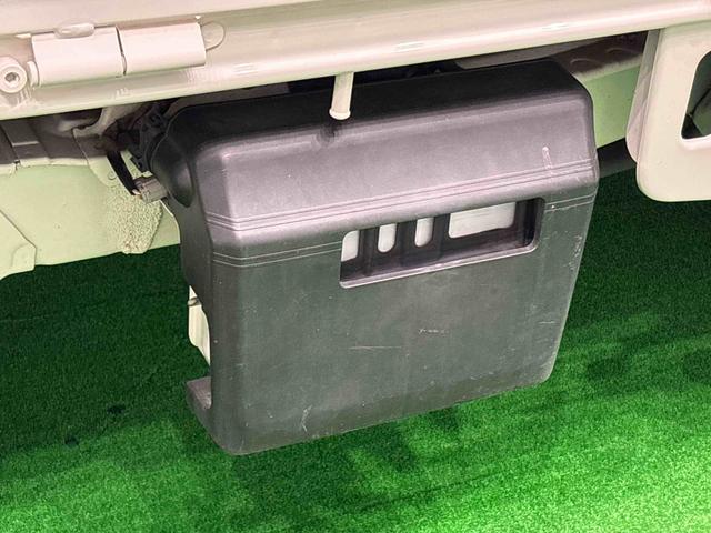 ハイゼットトラックスタンダードSAIIItマニュアルトランスミッション トップシェイドガラス 運転席SRSエアバック 電動式パワーステアリング AM/FMラジオ あゆみ板掛けテールゲート VSC&TRC(広島県)の中古車