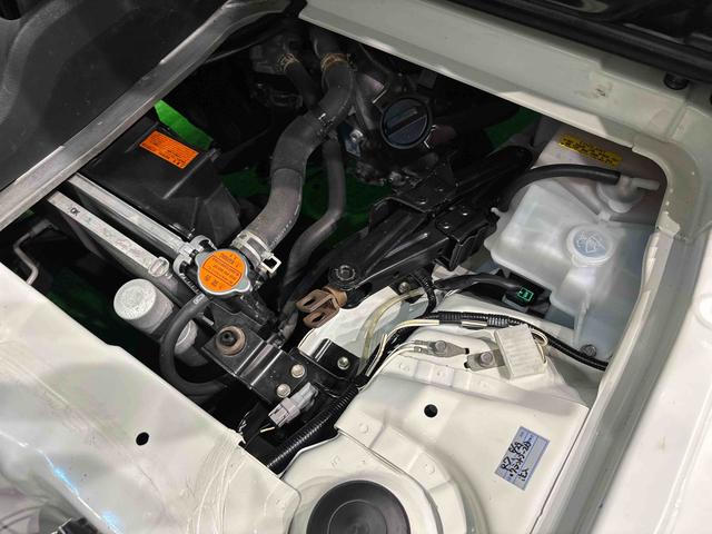 ハイゼットトラックスタンダードSAIIItマニュアルトランスミッション トップシェイドガラス 運転席SRSエアバック 電動式パワーステアリング AM/FMラジオ あゆみ板掛けテールゲート VSC&TRC(広島県)の中古車