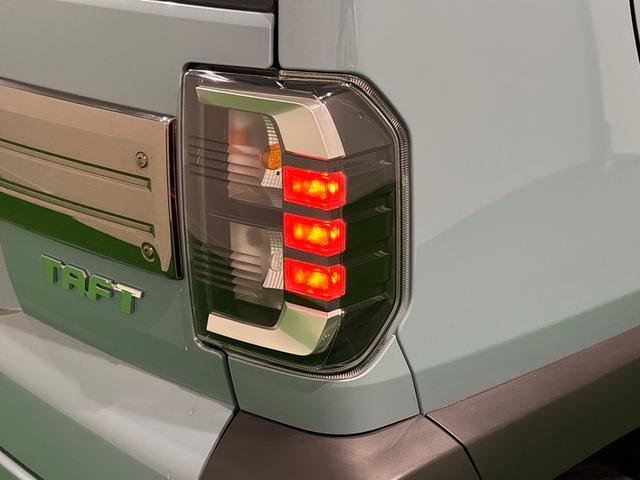 タフトGターボ ダーククロムベンチャースカイフィールトップ クロムパック ダークメッキパック インテリアアクセント LEDオートハイビーム&フォグランプ 電動パーキングブレーキ バックカメラ アルミホイール(広島県)の中古車