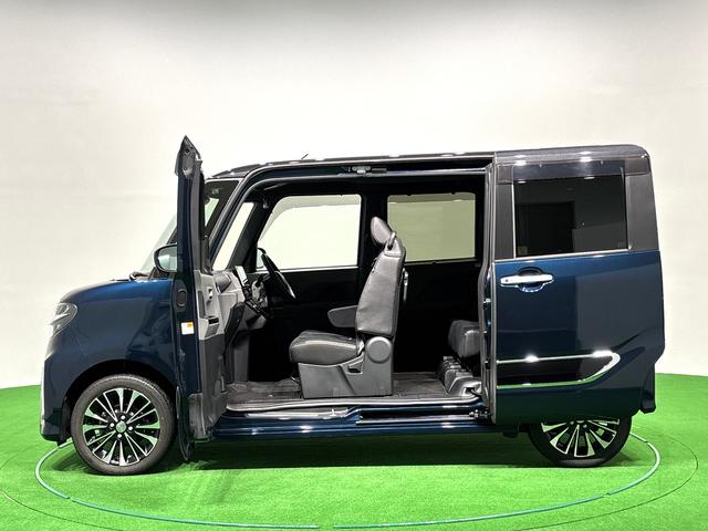 タントカスタムRSセレクション 4WD ナビ ETCパノラマバックモニター LEDオートライト パワースライドドアウェルカムオープン機能 オート電動格納式ドアミラー 助手席ロングスライド 助手席イージークローザー シートヒーター アルミホイール(広島県)の中古車