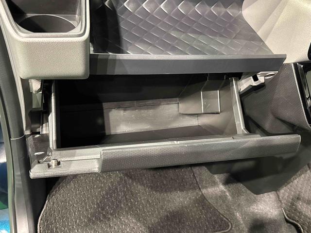 タントカスタムRSセレクション 4WD ナビ ETCパノラマバックモニター LEDオートライト パワースライドドアウェルカムオープン機能 オート電動格納式ドアミラー 助手席ロングスライド 助手席イージークローザー シートヒーター アルミホイール(広島県)の中古車