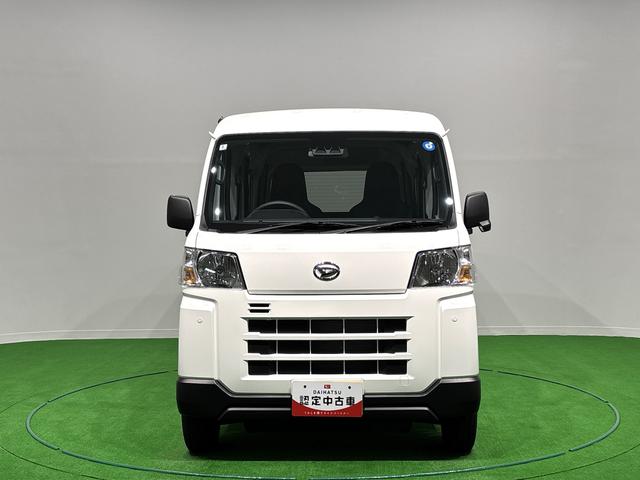 ハイゼットカーゴＤＸ　４ＷＤ　マニュアルエアコン　ＡＭ／ＦＭラジオハロゲンヘッドランプ　トップシェイドガラス　コーナーセンサー　オーバーヘッドシェルフ　フロントドアパワーウインドウ　キーレスエントリー　ＡＭ／ＦＭラジオ　テンパータイヤ　スチールホイール（広島県）の中古車