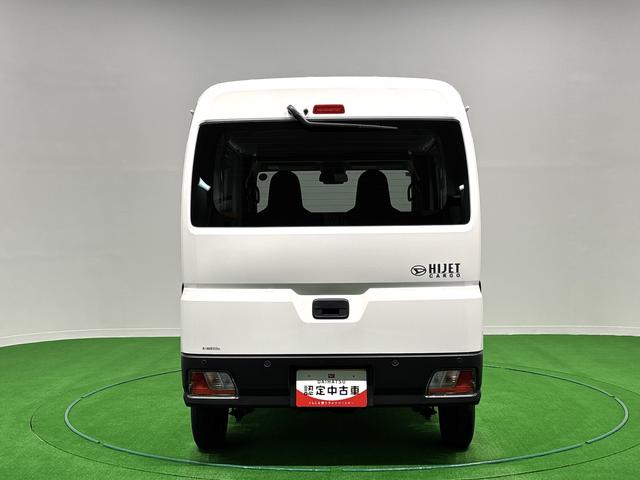 ハイゼットカーゴＤＸ　４ＷＤ　マニュアルエアコン　ＡＭ／ＦＭラジオハロゲンヘッドランプ　トップシェイドガラス　コーナーセンサー　オーバーヘッドシェルフ　フロントドアパワーウインドウ　キーレスエントリー　ＡＭ／ＦＭラジオ　テンパータイヤ　スチールホイール（広島県）の中古車