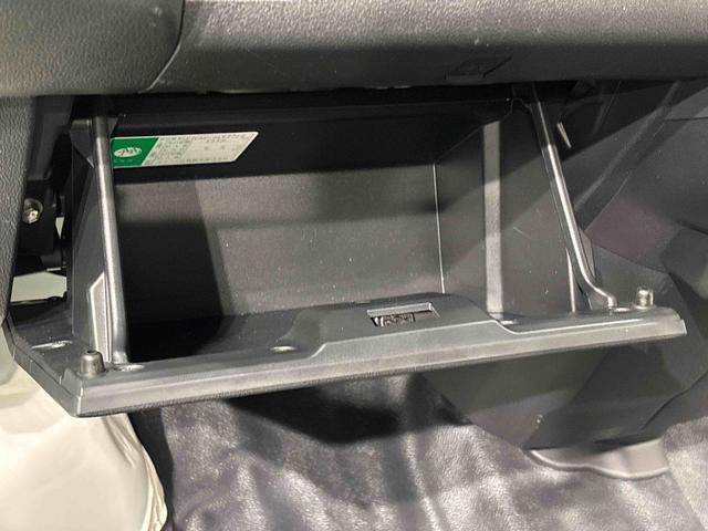 ハイゼットカーゴＤＸ　４ＷＤ　マニュアルエアコン　ＡＭ／ＦＭラジオハロゲンヘッドランプ　トップシェイドガラス　コーナーセンサー　オーバーヘッドシェルフ　フロントドアパワーウインドウ　キーレスエントリー　ＡＭ／ＦＭラジオ　テンパータイヤ　スチールホイール（広島県）の中古車