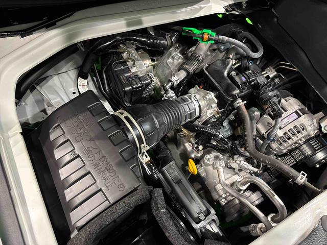 ハイゼットカーゴＤＸ　４ＷＤ　マニュアルエアコン　ＡＭ／ＦＭラジオハロゲンヘッドランプ　トップシェイドガラス　コーナーセンサー　オーバーヘッドシェルフ　フロントドアパワーウインドウ　キーレスエントリー　ＡＭ／ＦＭラジオ　テンパータイヤ　スチールホイール（広島県）の中古車