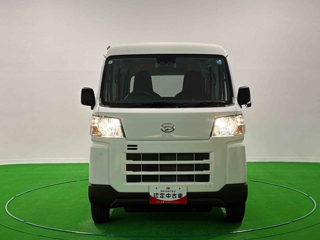 ハイゼットカーゴＤＸ　４ＷＤ　マニュアルエアコン　ＡＭ／ＦＭラジオハロゲンヘッドランプ　トップシェイドガラス　コーナーセンサー　オーバーヘッドシェルフ　フロントドアパワーウインドウ　キーレスエントリー　ＡＭ／ＦＭラジオ　テンパータイヤ　スチールホイール（広島県）の中古車