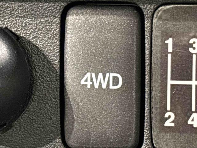 ハイゼットトラックスタンダードSAIIIt CDチューナー 4WDLEDヘッドランプ トップシェイドガラス 運転席SRSエアバック バックソナー 電動式パワーステアリング AM/FMラジオ あゆみ板掛けテールゲート VSC&TRC(広島県)の中古車