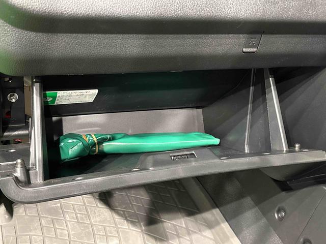 ハイゼットトラックスタンダードSAIIIt CDチューナー 4WDLEDヘッドランプ トップシェイドガラス 運転席SRSエアバック バックソナー 電動式パワーステアリング AM/FMラジオ あゆみ板掛けテールゲート VSC&TRC(広島県)の中古車
