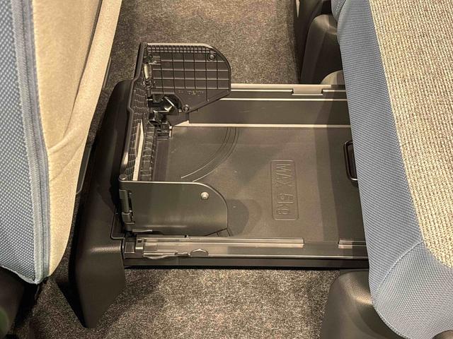 ムーヴキャンバスストライプスＧターボ　電動パーキングブレーキ　バックカメラＬＥＤオートライト・フォグランプ　プッシュボタンスタート　セキュリティアラーム　両側パワースライドドアウエルカムオープン機能　オート電動格納式ドアミラー（広島県）の中古車