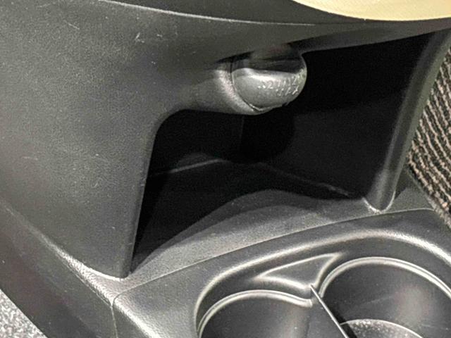 ミラココアココアＸリミテッド　ナビ　バックカメラ　電動格納ドアミラーオートエアコン　シートリフター　ハロゲンランプ（広島県）の中古車