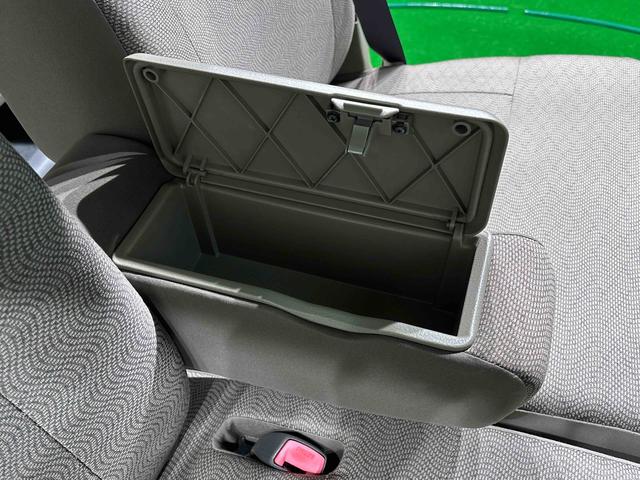 タントＸスマートキーシステム　アイスト　　ベンチＳ　イモビライザー　電格ドアミラー　運転席助手席エアバック　ＡＢＳ　運転席エアバック　パワースライドドア　オートエアコン　ＣＤチューナー（広島県）の中古車