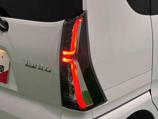 タントカスタムRS キーフリーシステム 運転席助手席シートヒーターLEDオートライト パワースライドドアウェルカムオープン機能 オート電動格納式ドアミラー 助手席ロングスライド 助手席イージークローザー アルミホイール プッシュボタンスタート ステアリングスイッチ(広島県)の中古車