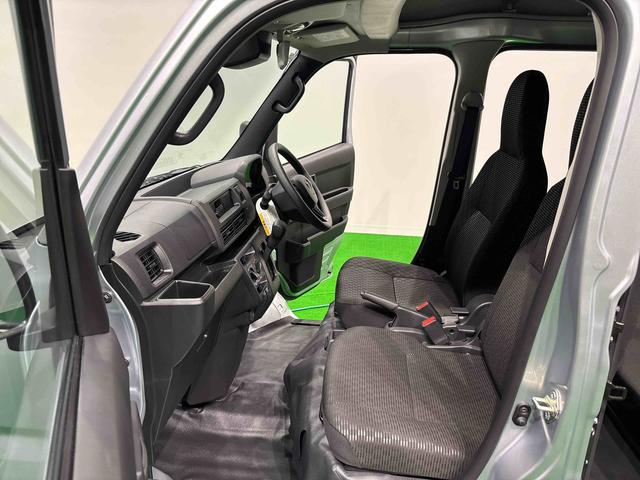 ハイゼットカーゴＤＸ　４ＷＤ　ＣＶＴ（広島県）の中古車