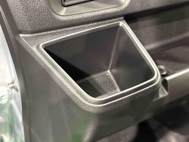 ハイゼットカーゴクルーズプッシュボタンスタート　キーフリーシステム　マニュアルエアコン　運転席・助手席パワーウインドウ　オートライト　ハンド式サイドブレーキハロゲンヘッドライト　アイドリングストップ機能　電動格納式ドアミラー（広島県）の中古車