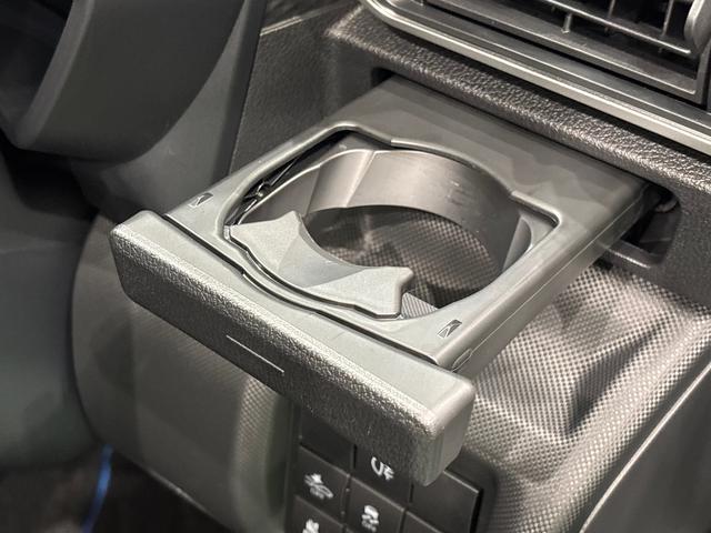 ロッキープレミアムG HEV ナビ バックカメラ ETC ドラレコレーダーブレーキサポート Bカメ Bluetoothオーディオ キーフリーシステム アイドリングストップ シ−トヒ−タ− ETC車載器 ドライブレコーダー LEDヘッドランプ オートLED(広島県)の中古車