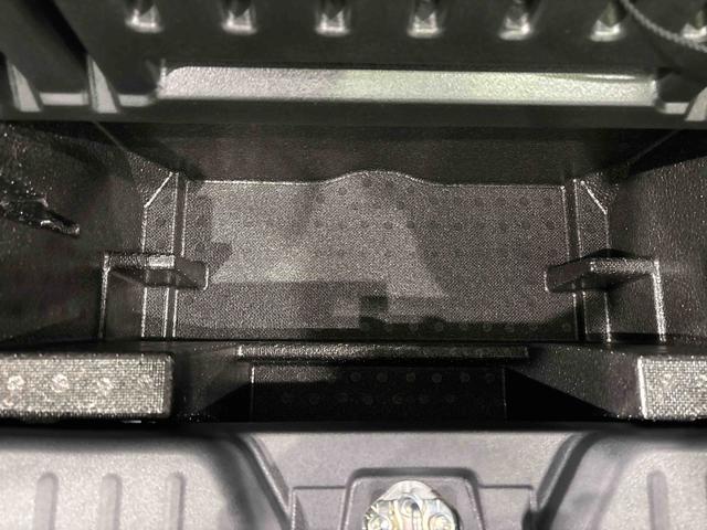ムーヴキャンバスストライプスＧ　令和７年式　人気のツートンカラー入荷ＬＥＤオートライト・フォグランプ　電動パーキングブレーキ　プッシュボタンスタート　セキュリティアラーム　バックカメラ　両側パワースライドドアウエルカムオープン機能　オート電動格納式ドアミラー（広島県）の中古車