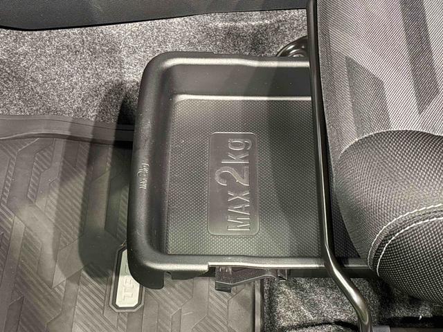 タフトＧ　クロムベンチャー　ナビ　バックモニター　ＥＴＣ　スマアシスカイフィールトップ　クロムパック　メッキパック　シルバーアンダーガーニッシュ　インテリアアクセント　ＬＥＤオートハイビーム＆フォグランプ　電動パーキングブレーキ　バックカメラ　アルミホイール（広島県）の中古車