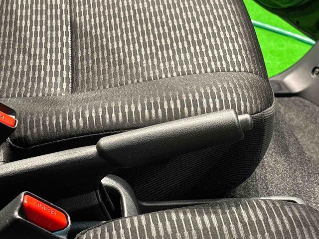 ハイゼットカーゴクルーズLEDヘッドランプ 電動格納式カラードドアミラー トップシェイドガラス 荷室LEDランプ 乗降グリップ 12インチフルホイールキャップ コーナーセンサー キーレスエントリー テンパータイヤ(広島県)の中古車