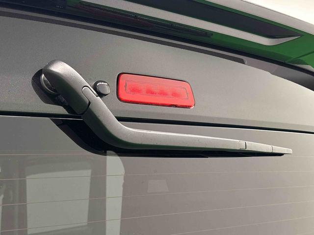 ハイゼットカーゴクルーズLEDヘッドランプ 電動格納式カラードドアミラー トップシェイドガラス 荷室LEDランプ 乗降グリップ 12インチフルホイールキャップ コーナーセンサー キーレスエントリー テンパータイヤ(広島県)の中古車
