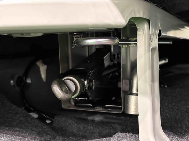 ハイゼットカーゴクルーズLEDヘッドランプ 電動格納式カラードドアミラー トップシェイドガラス 荷室LEDランプ 乗降グリップ 12インチフルホイールキャップ コーナーセンサー キーレスエントリー テンパータイヤ(広島県)の中古車