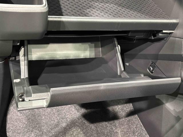 タフトＧ　クロムベンチャー　キーフリーシステム　シートヒータースカイフィールトップ　クロムパック　メッキパック　シルバーアンダーガーニッシュ　インテリアアクセント　ＬＥＤオートライト＆フォグランプ　電動パーキングブレーキ　バックカメラ　アルミホイール（広島県）の中古車