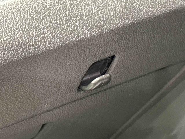 ハイゼットトラックスタンダード　４ＷＤ　５ＭＴ　省力パック　キーフリー衝突警報機能　衝突回避支援ブレーキ　車線逸脱警報機能　オートハイビーム　標識認識機能　誤発進抑制制御機能　先行車発進お知らせ機能　プッシュスタート　キーフリー　エアコン　５ＭＴ　コーナーセンサー（広島県）の中古車