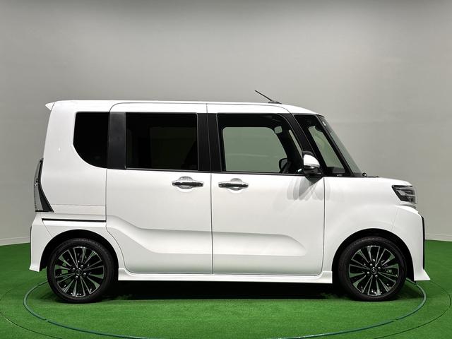タントカスタムＲＳ　パノラマモニター対応カメラ　アルミホイールＬＥＤヘッドランプ　パワースライドドアウェルカムオープン機能　運転席ロングスライドシ−ト　助手席ロングスライド　助手席イージークローザー　１５インチアルミホイールキーフリーシステム（広島県）の中古車