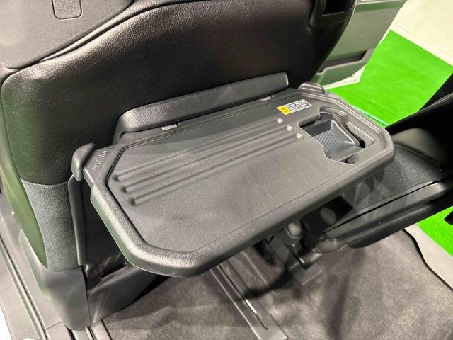 タントカスタムＲＳ　パノラマモニター対応カメラ　アルミホイールＬＥＤヘッドランプ　パワースライドドアウェルカムオープン機能　運転席ロングスライドシ−ト　助手席ロングスライド　助手席イージークローザー　１５インチアルミホイールキーフリーシステム（広島県）の中古車